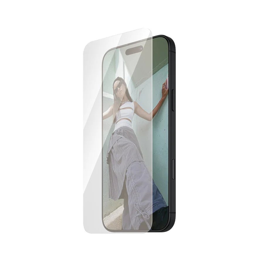 SAFE by PanzerGlass - Protection d'écran Ultra - Wide fit - A - IPH - UDD24 - 130 - iPhone 15 / 16 -