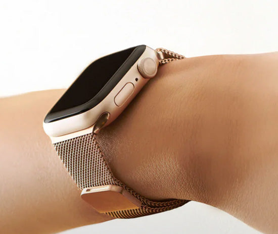 DECODED Bracelet pour Apple Watch 44 / 45 / 46 / 49 mm Modèle Milan Traction V2 Argent