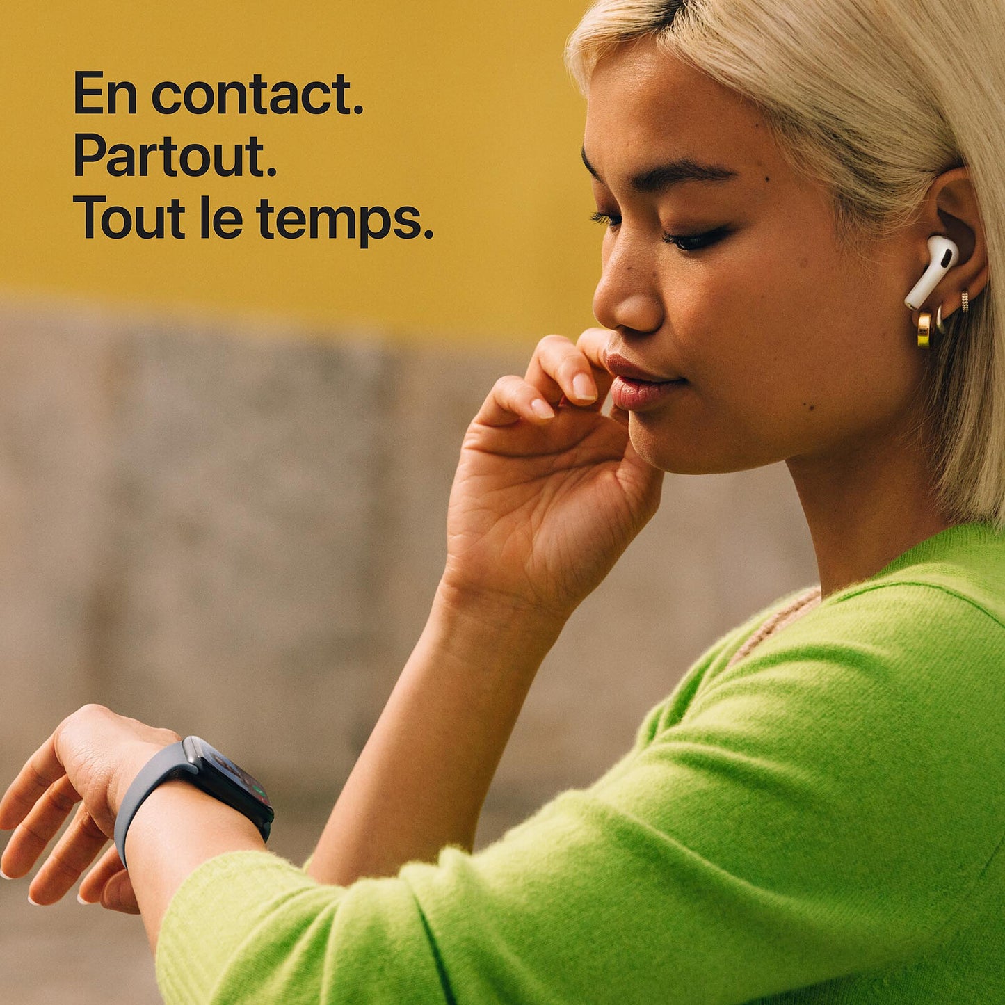 Apple Watch SE 3 GPS Boîtier Aluminium avec Bracelet Sport Lumière stellaire