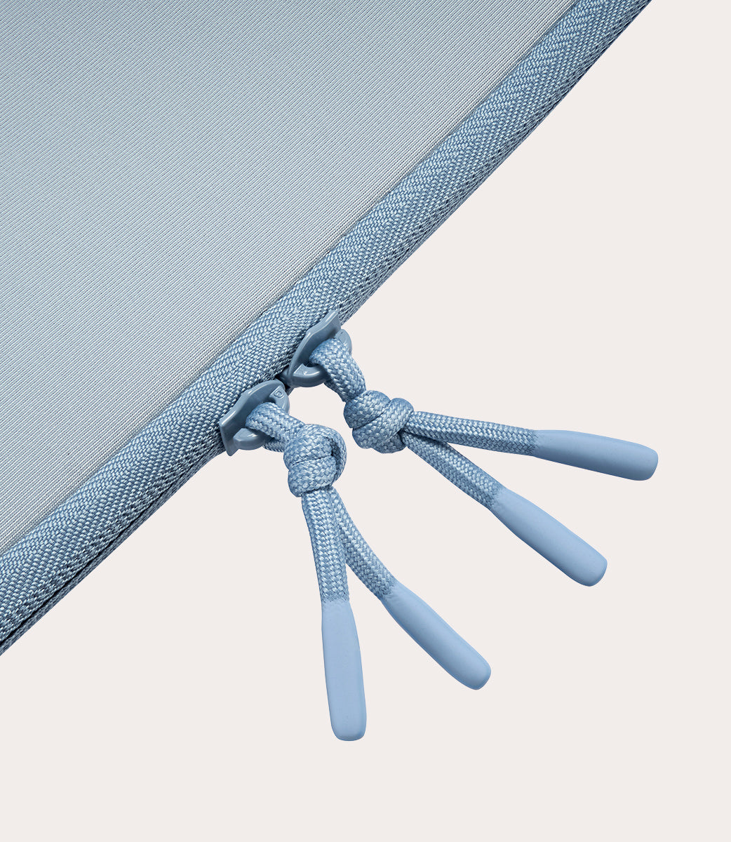 Tucano One Housse néoprène pour MacBook Neo - Argent